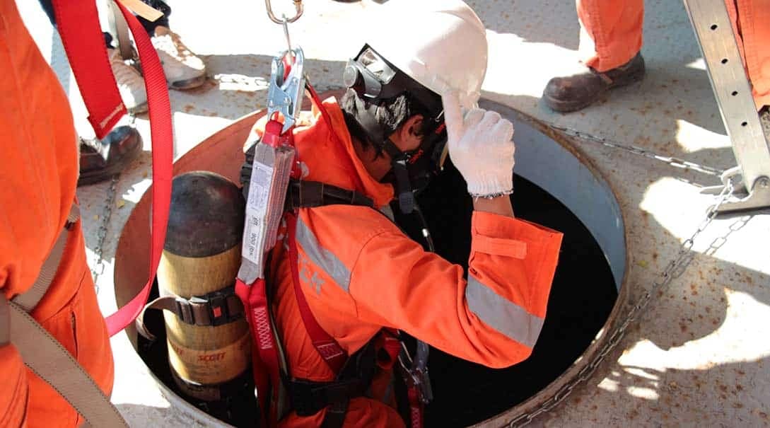 COURSES 20 Confined Space