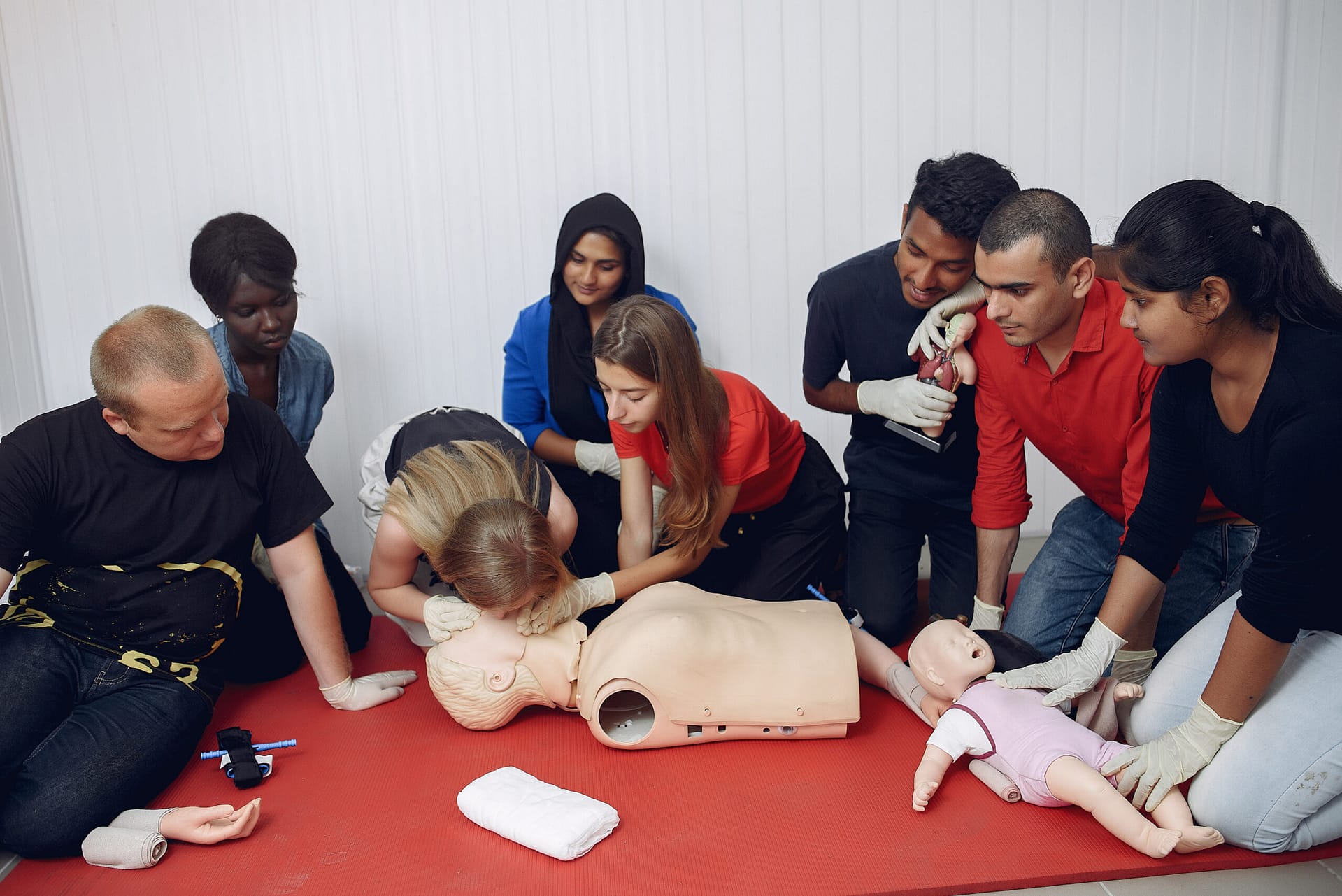 COURSES 2 First Aid training in Saudi Arabia